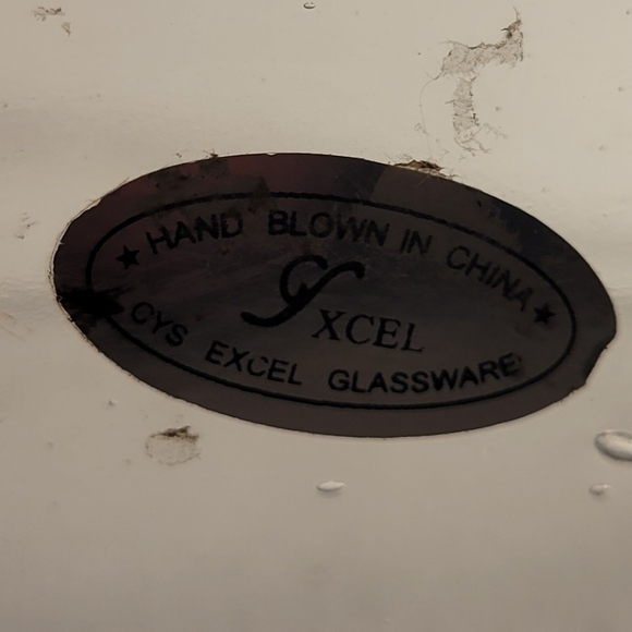 Rectangular Vase - Picture 3 of 4